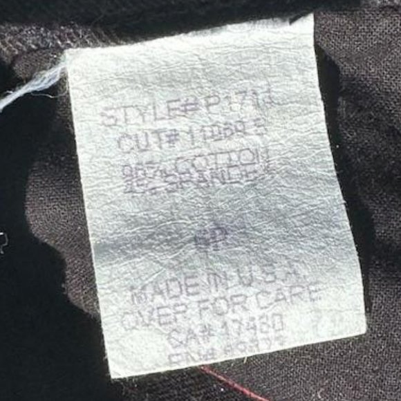 Not Your Daughter’s Jeans Black Capri Jeans with Button Detailing Size 6P - Picture 4 of 4